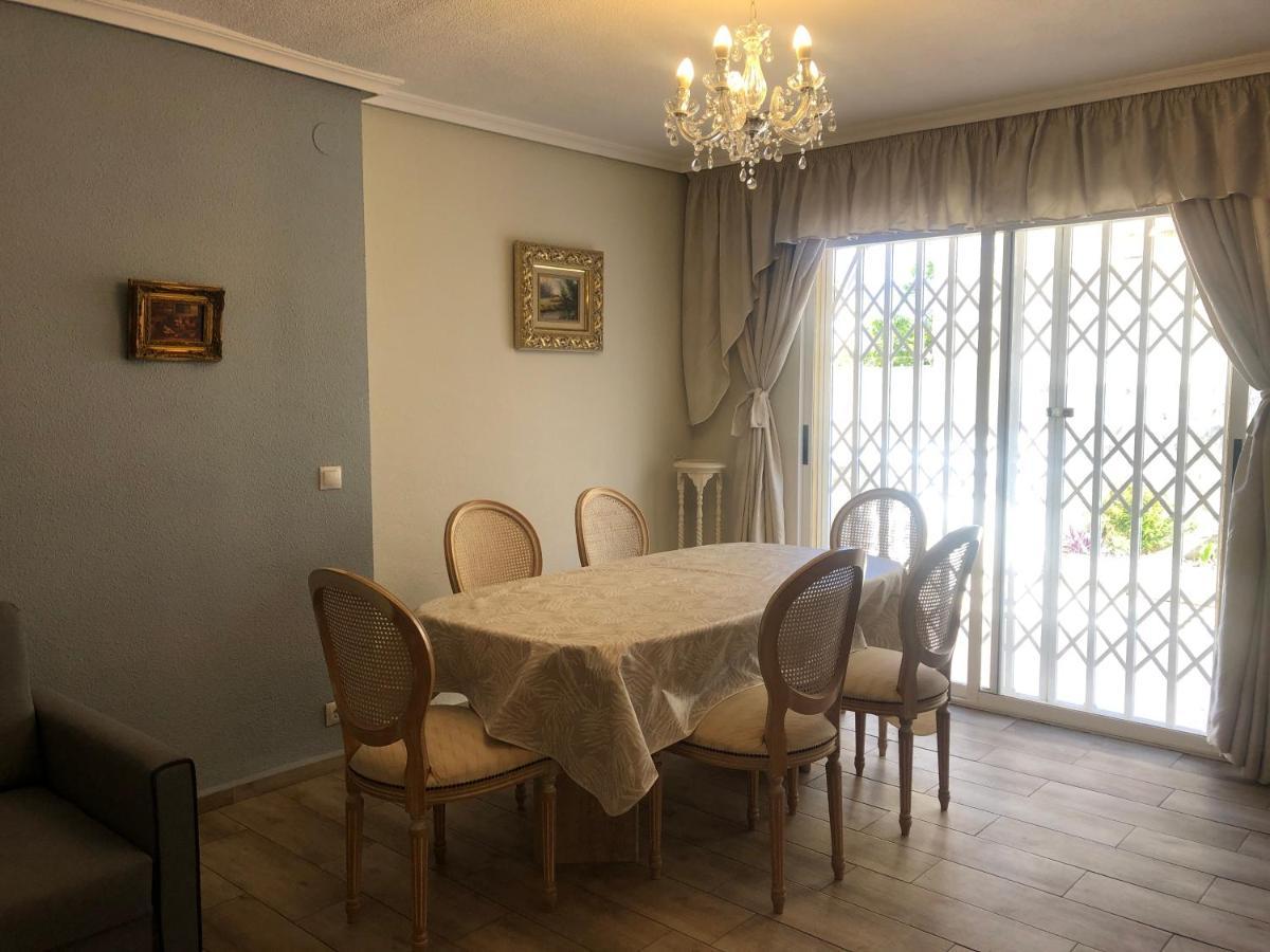 Holiday Chalet 貝尼多姆 外观 照片